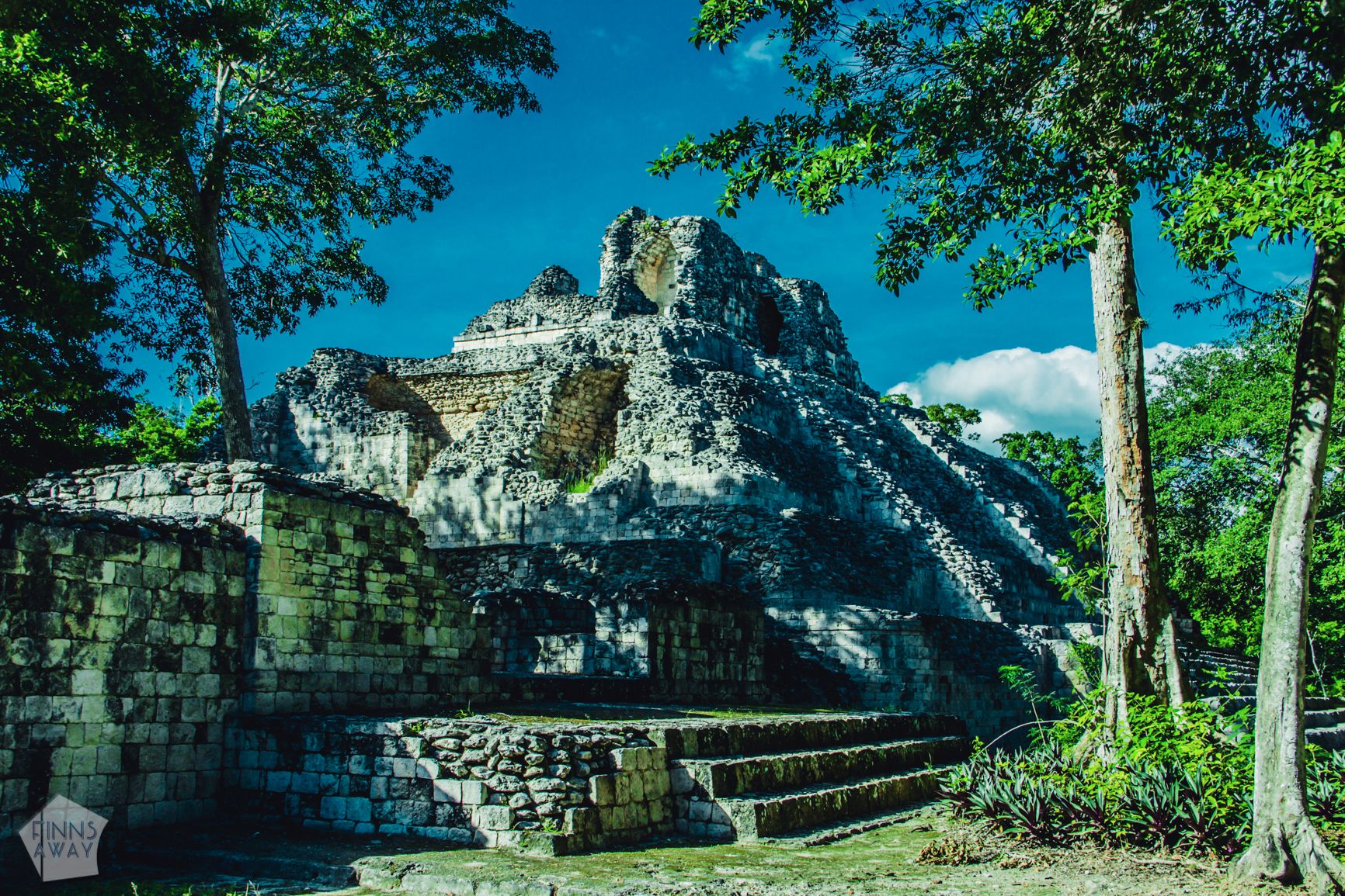 Mayan sites of Mexico – exploring Becan ruins in Campeche, Yucatan Peninsula | FinnsAway travel blog