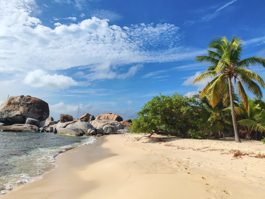 Spring Bay | Stunning beaches of Virgin Gorda in the British Virgin Islands | Elämää Nomadina blog