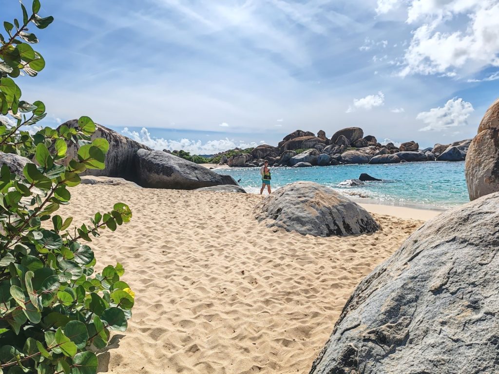 Devil’s Bay | Stunning beaches of Virgin Gorda in the British Virgin Islands | Elämää Nomadina blog