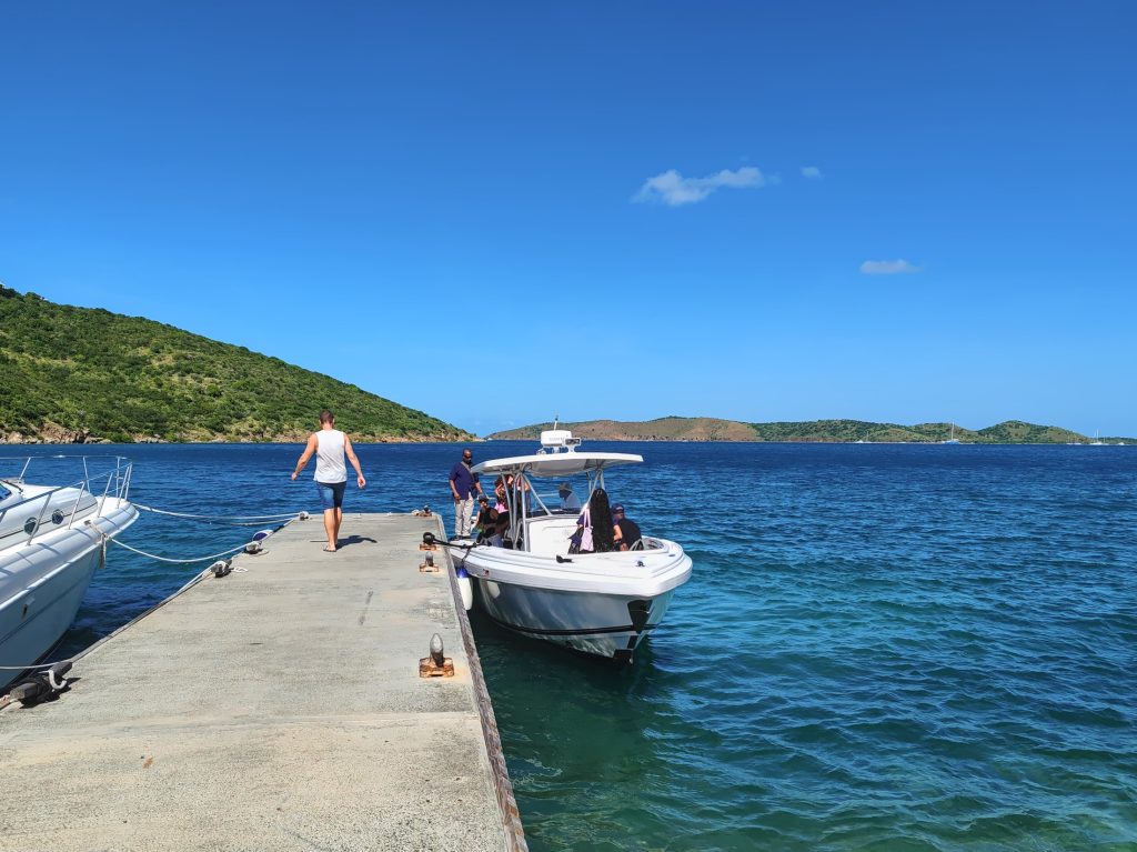 Gun Creek | Stunning beaches of Virgin Gorda in the British Virgin Islands | Elämää Nomadina blog