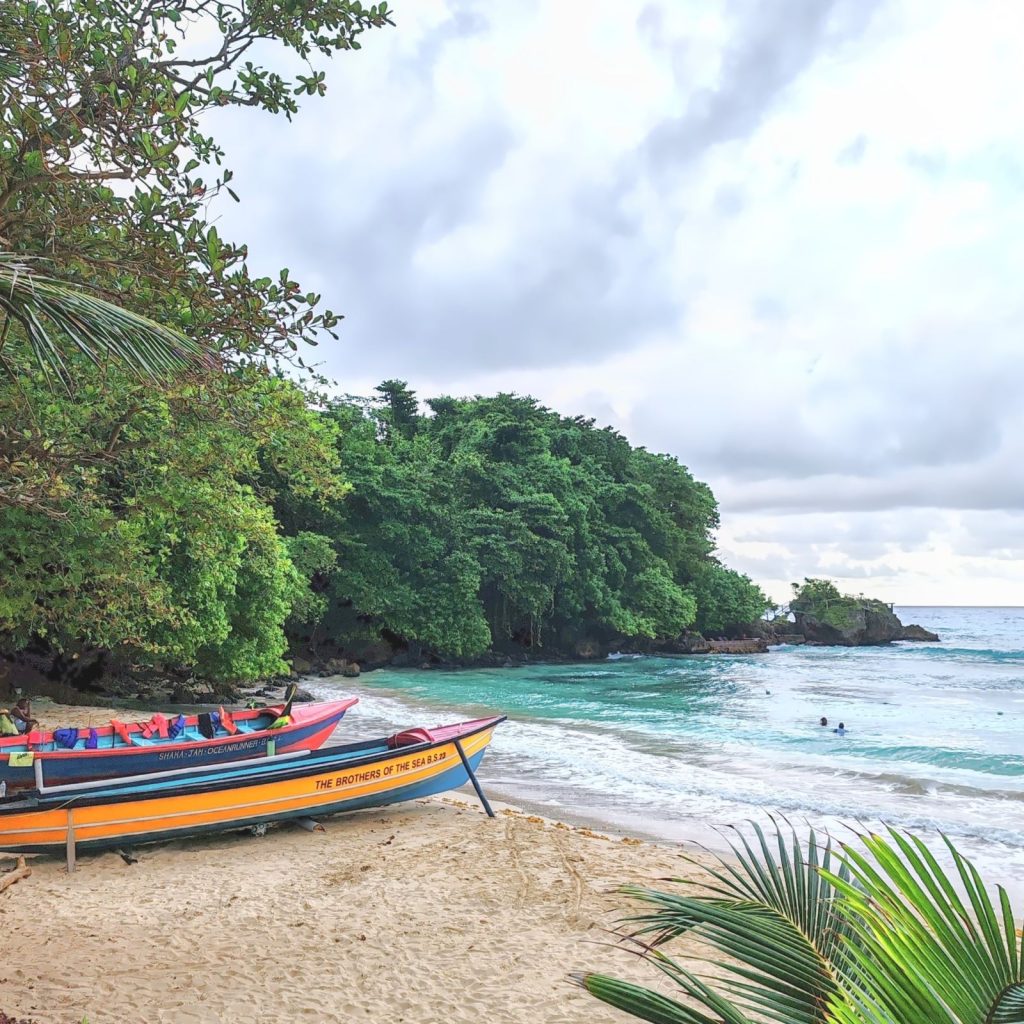 Boston Bay Beach | Backpacking Jamaica | Life as a Nomad Blog