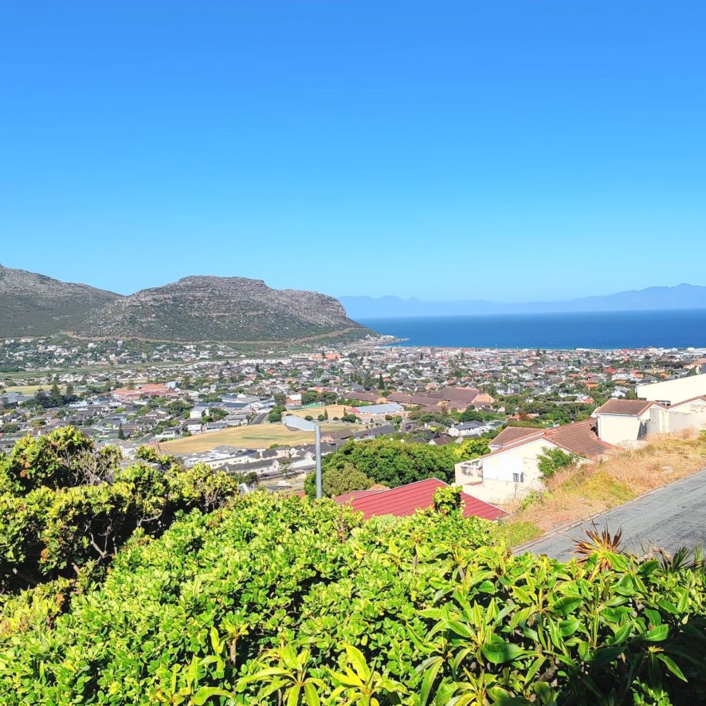 View in Fish Hoek | Cape Town is South Africa's most beautiful city destination | Elämää Nomadina blog