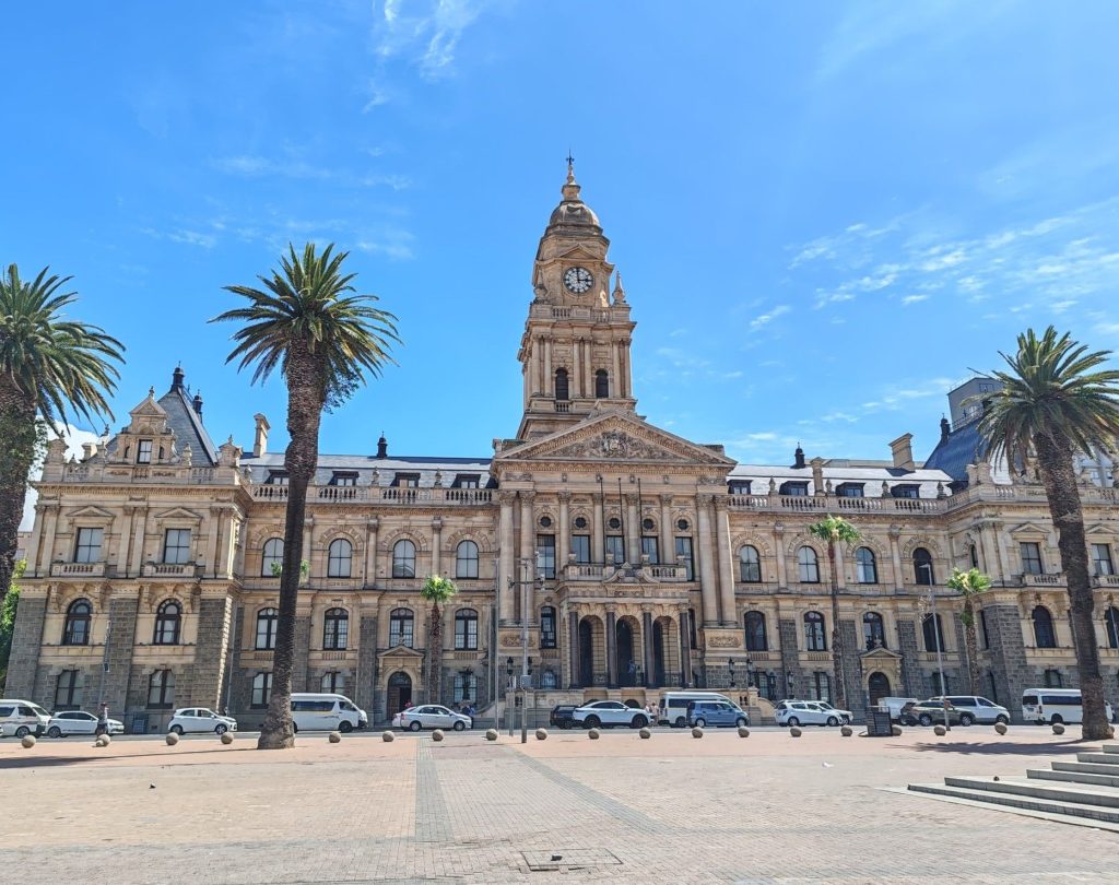 Cape Town's old City Hall | Cape Town is South Africa's most beautiful city destination | Elämää Nomadina blog
