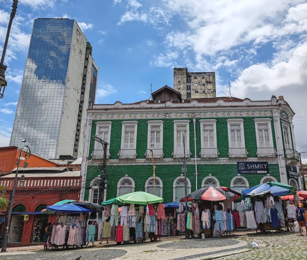 Manaus | Brazil | Amazon riverboat from Manaus to Santarém to Belém | Life as a Nomad