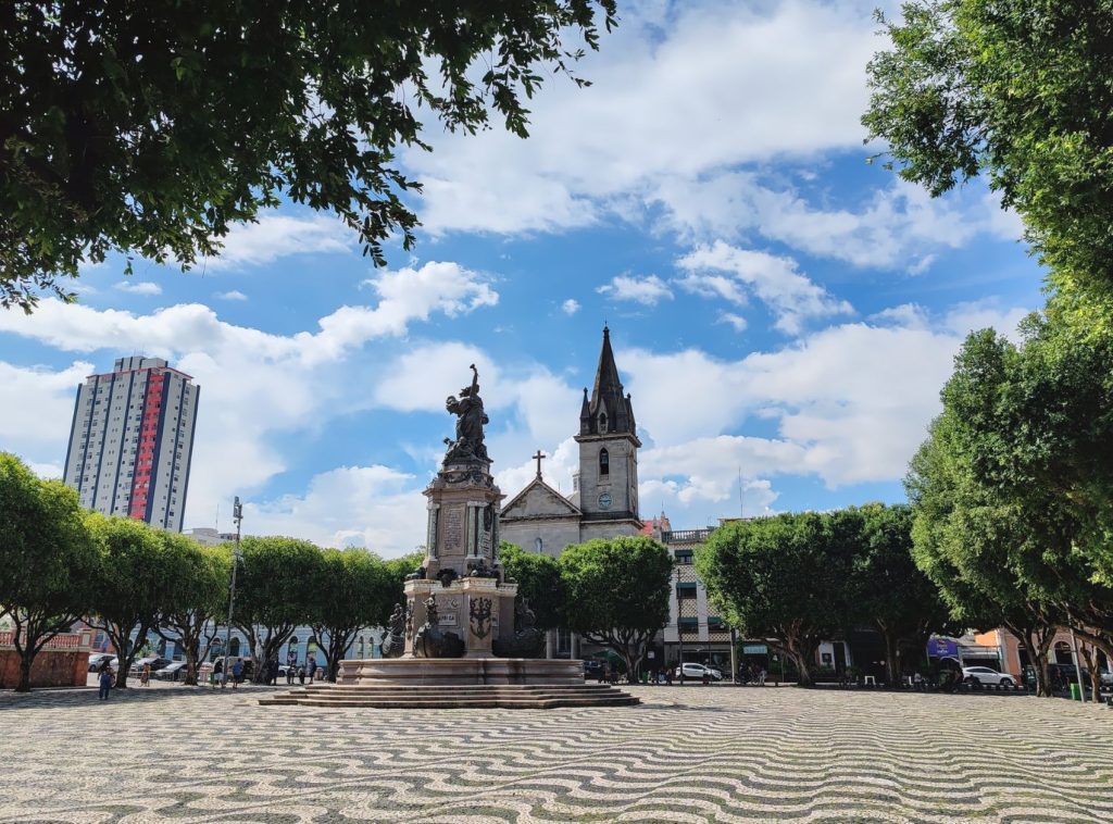 Manaus | Brazil | Amazon riverboat from Manaus to Santarém to Belém | Life as a Nomad