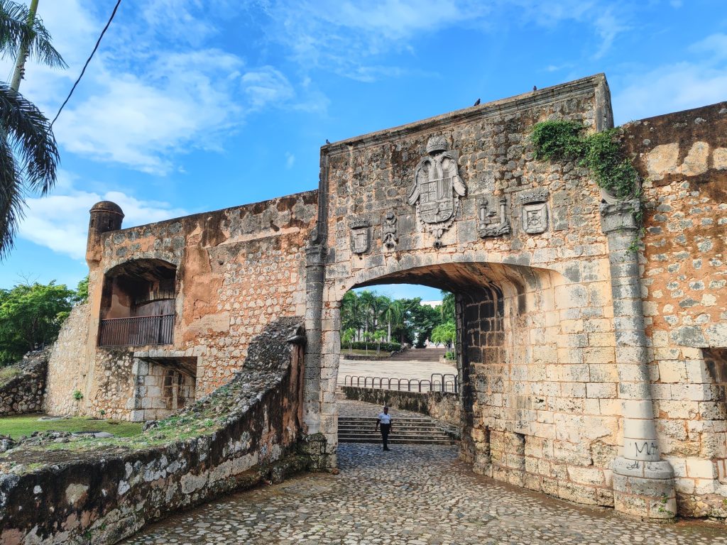 Puerta de Don Diego | Santo Domingon hurmaava Ciudad Cononial | Elämää Nomadina blogi