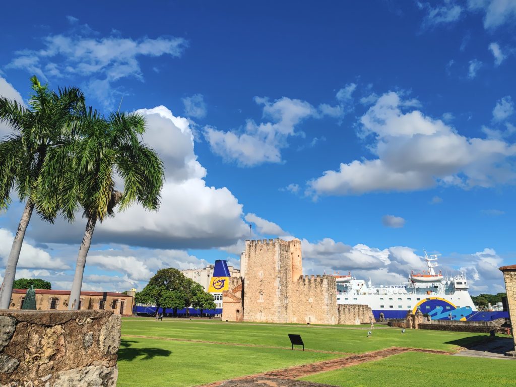 Fortaleza Ozama | Santo Domingon hurmaava Ciudad Cononial | Elämää Nomadina blogi