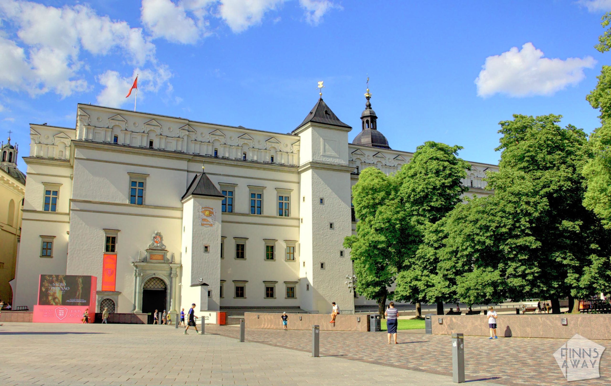 The Palace of the Grand Dukes of Lithuania in Vilnius | FinnsAway Travel Blog