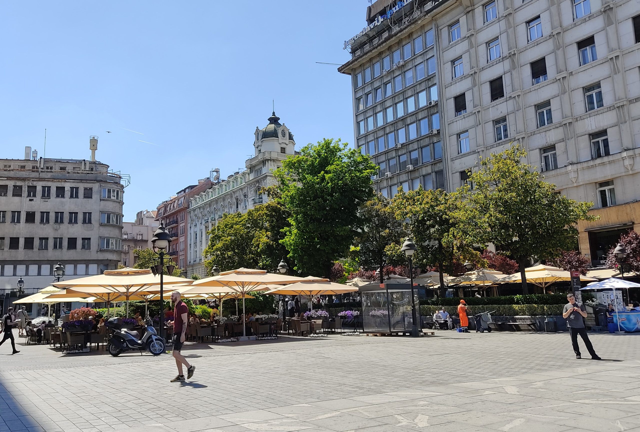 Republic Square | Belgrade, the dynamic capital of Serbia | FinnsAway Travel