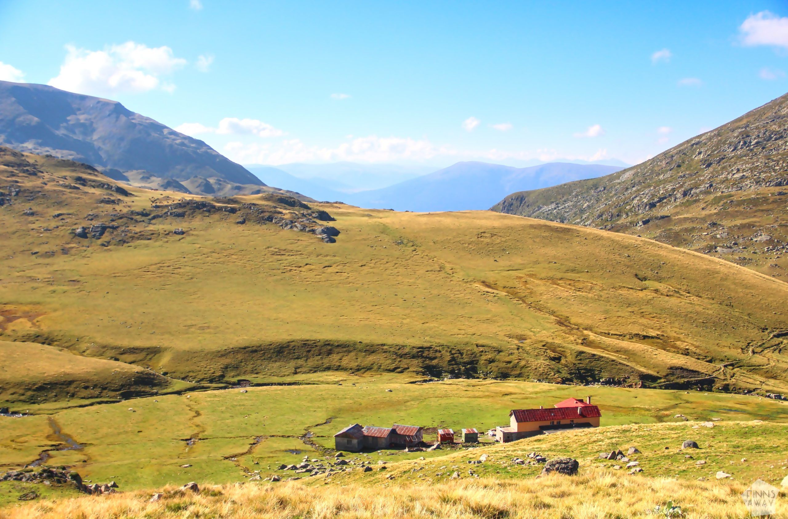 Ivan Vazov hut in a mountain valley | Hiking in Rila Mountains, Bulgaria | FinnsAway blog
