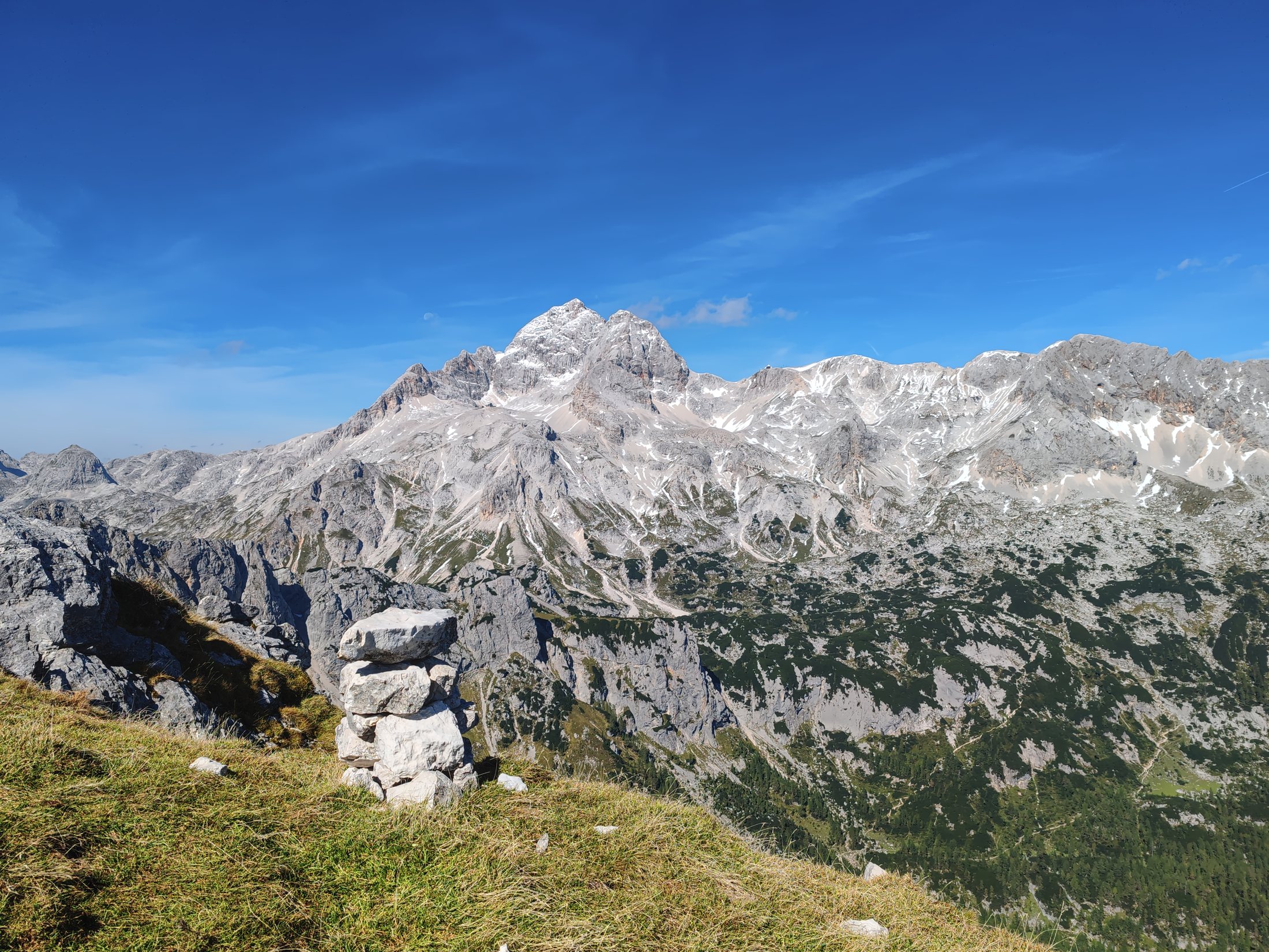 Hiking in Triglav National Park, Slovenia | Nomad year 2024 summary | FinnsAway Travel Blog