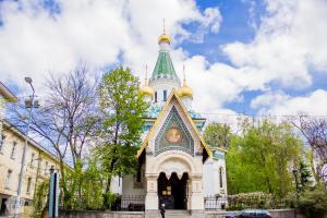 Russian Church | City guide to Sofia | FinnsAway Travel Blog