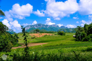 Hiking in beautiful Viñales, Cuba | FinnsAway Travel Blog