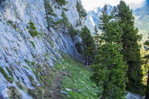 Day hike around Chamechaude, the highest peak of Chartreuse massif in eastern France, close to the city of Grenoble. What to expect and how to plan your hike. | FinnsAway travel blog