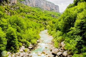 Hiking Imbut and Vidal trails in magnificent Verdon Gorge in Provence, France. | FinnsAway Travel Blog