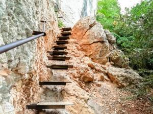 Hiking Imbut and Vidal trails in magnificent Verdon Gorge in Provence, France. | FinnsAway Travel Blog