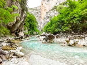 Hiking Imbut and Vidal trails in magnificent Verdon Gorge in Provence, France. | FinnsAway Travel Blog