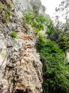 Hiking Imbut and Vidal trails in magnificent Verdon Gorge in Provence, France. | FinnsAway Travel Blog