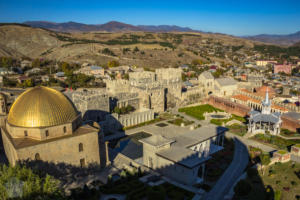 Georgia travel guides: How to visit the gorgeous Akhaltsikhe fortress and what there is to see. Destination guide to Rabati fortress with a picture gallery. | FinnsAway Travel Blog