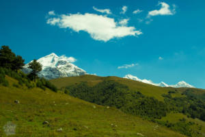 Multi-day trek from Mestia to Ushguli in Svaneti area, Georgia, is breathtaking. Hike 3-4 days in amazing views over snow-topped Caucasus mountain peaks, glaziers and Svan villages. | FinnsAway Travel Blog