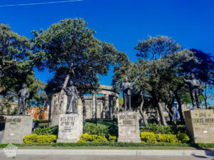 Rotonda de los Jaliscienses Ilustres, Guadalajara, Jalisco, Mexico | FinnsAway Travel Blog