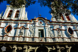 La Compañia Templo del Espíritu Santo church, Puebla | Mexico | FinnsAway Travel Blog