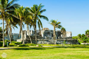 Mayan ruins of Tulum in Riviera Maya, Yucatan Peninsula, Mexico in October | FinnsAway Travel Blog