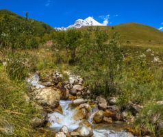 Multi-day trek from Mestia to Ushguli in Svaneti area, Georgia, is breathtaking. Hike 3-4 days in amazing views over snow-topped Caucasus mountain peaks, glaziers and Svan villages. | FinnsAway Travel Blog