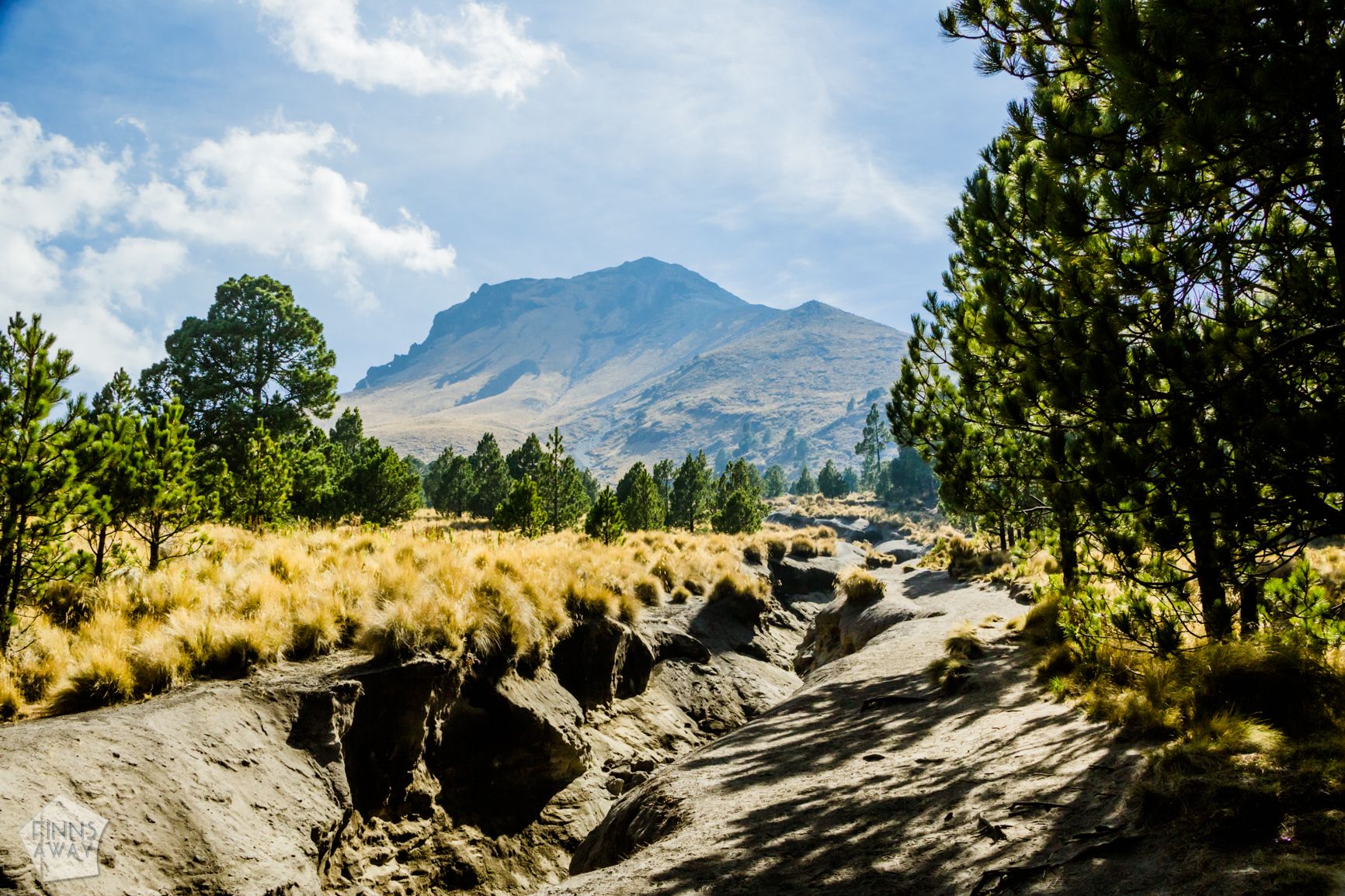 Hiking La Malinche Volcano in Mexico | FinnsAway travel blog