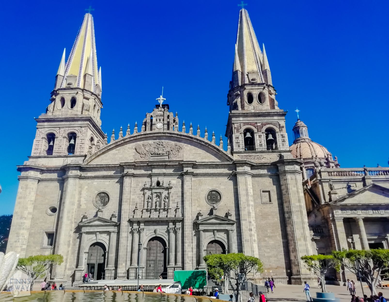 Catedral de Guadalajara | Guadalajara, Jalisco, Mexico | FinnsAway Travel Blog