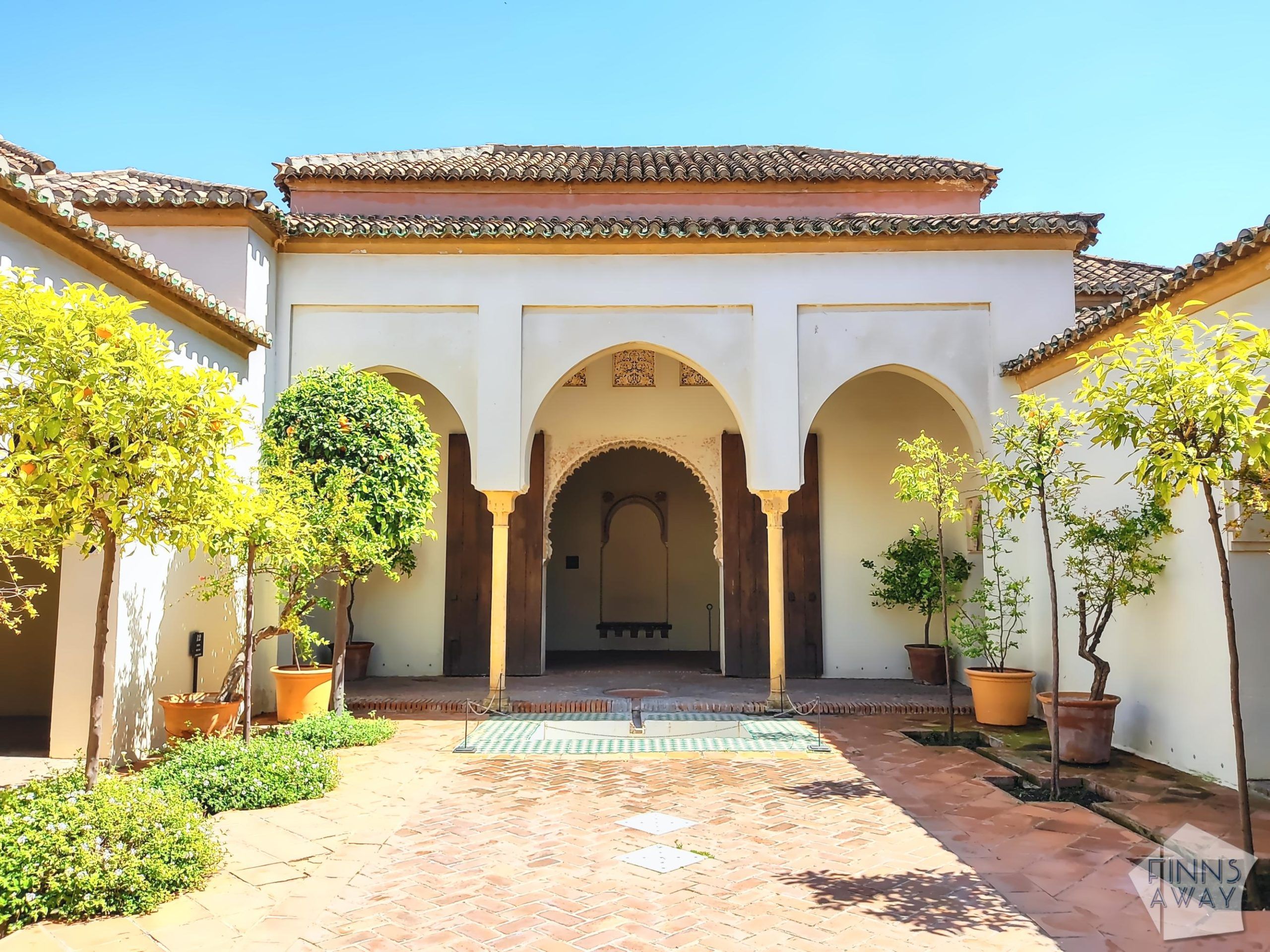 Alcazaba Palace | Charming Malaga in Andalusia, Spain | FinnsAway Travel Blog