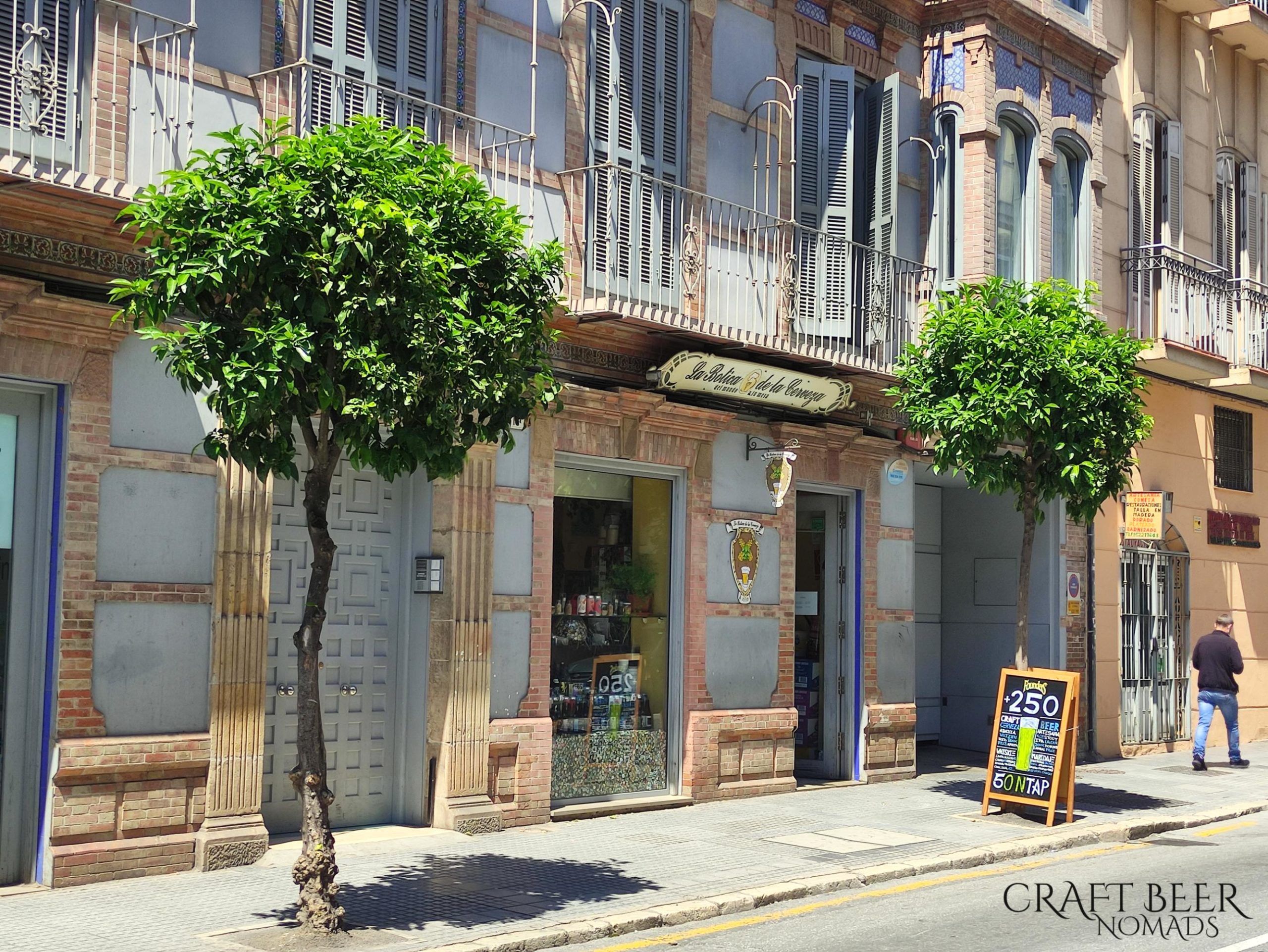 Craft beer pub in a beautiful building in Malaga | Charming Malaga in Andalusia, Spain | FinnsAway Travel Blog